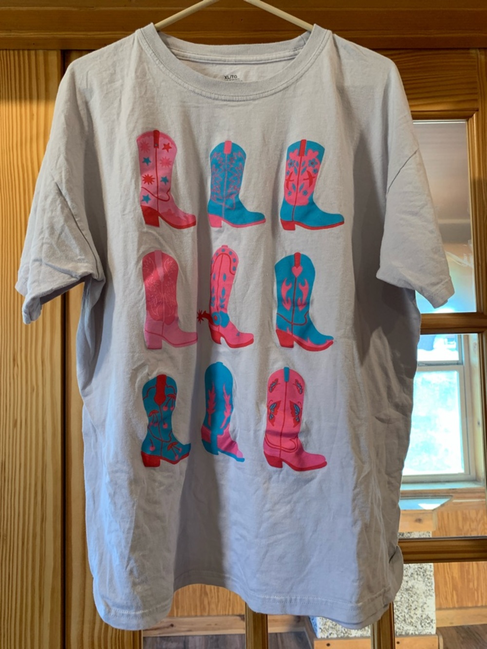 Women's 100% Cotton Pink Turquoise Cowboy Boot Graphic Print Short Sleeve Tee XL